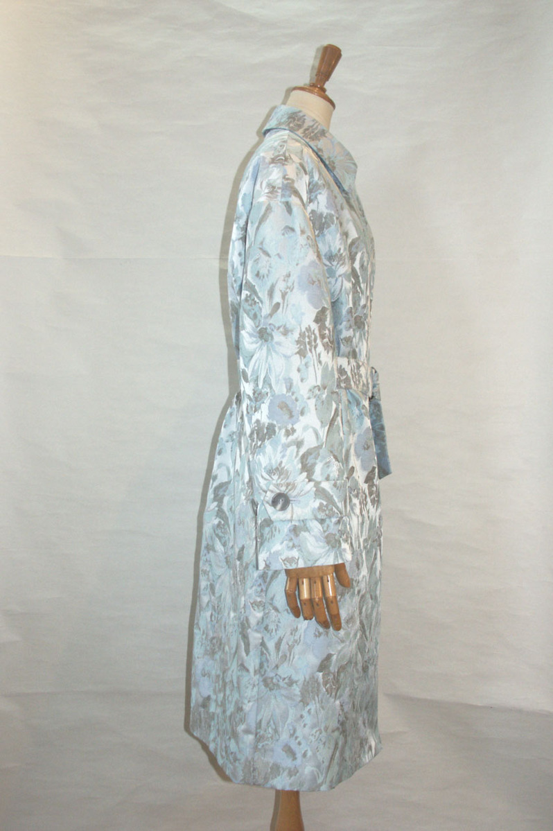 花柄のジャガードコート | 神谷デザインスタジオ | ファッション・レディースブランド・婦人服